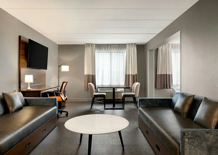 Four Points By Sheraton Columbus-Polaris
