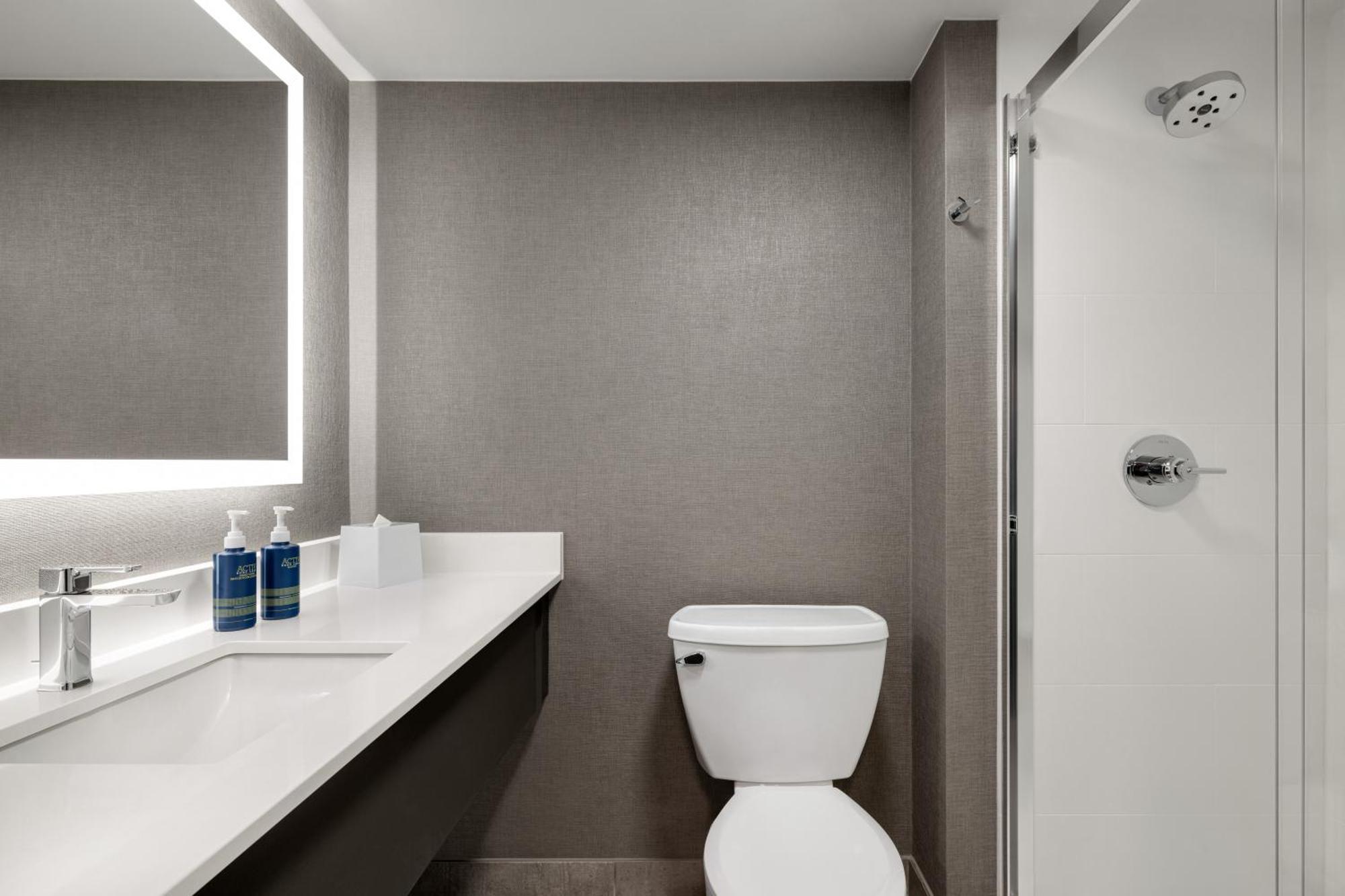Four Points By Sheraton Columbus-polaris Hotel 3*