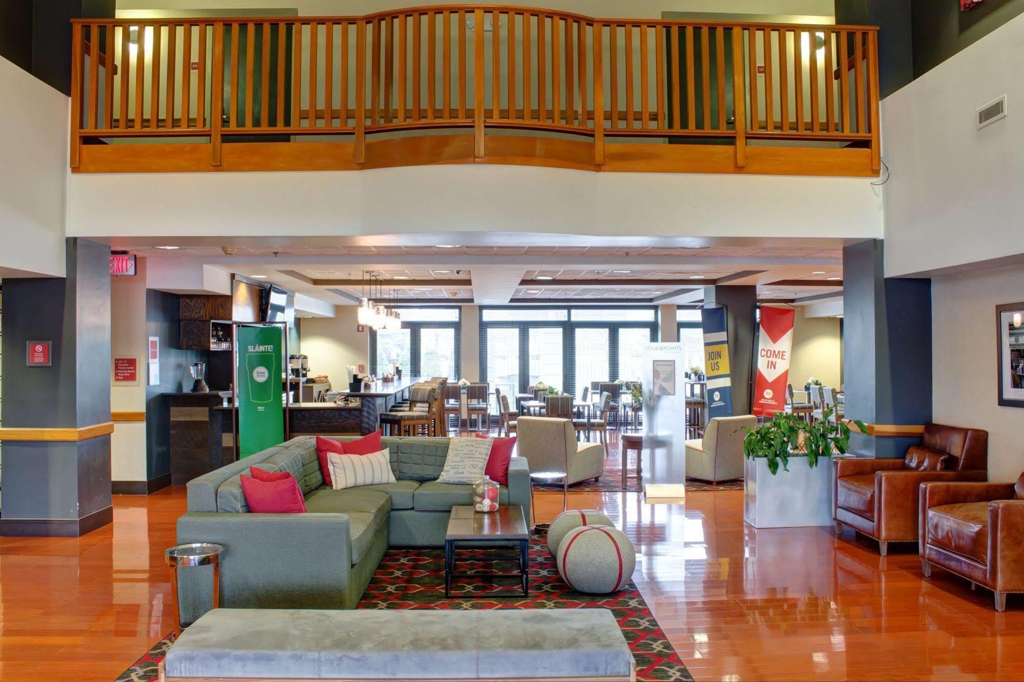 Hotel Four Points By Sheraton Columbus-polaris 3*